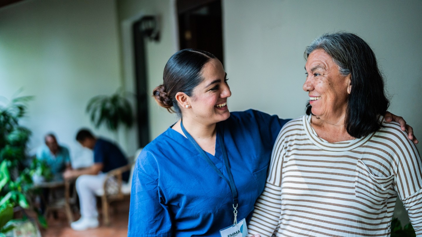 Older woman patient with a Nurse